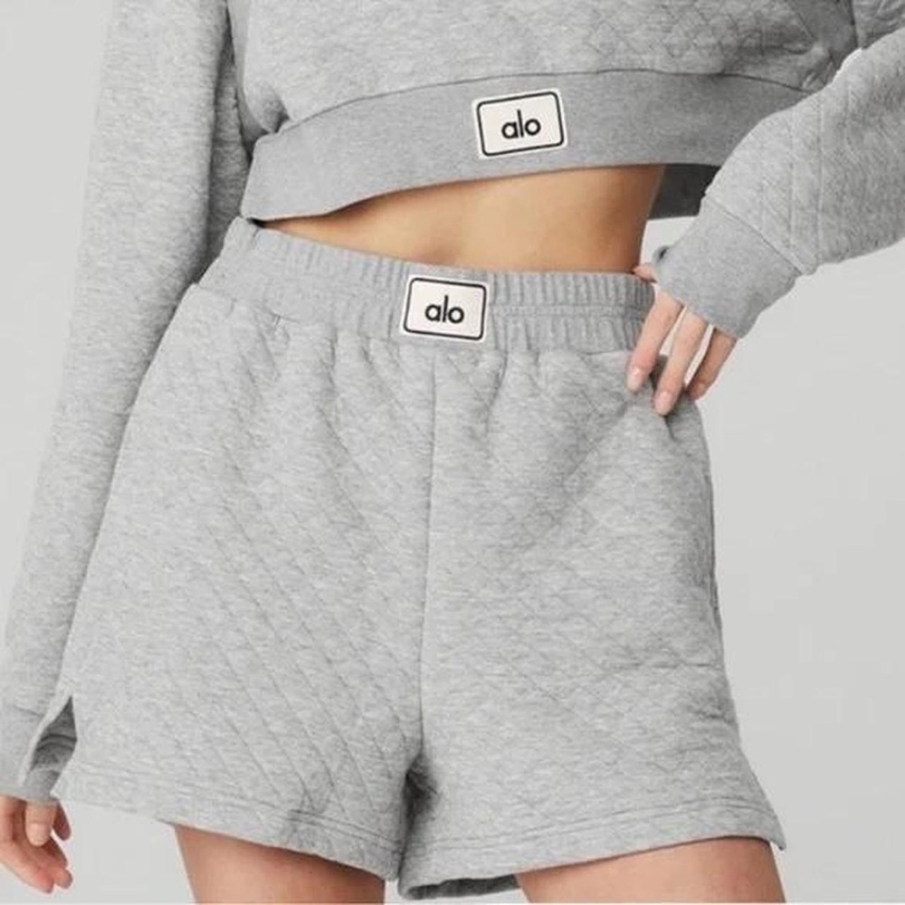 ALO Arena quilted boxing lounge short size medium